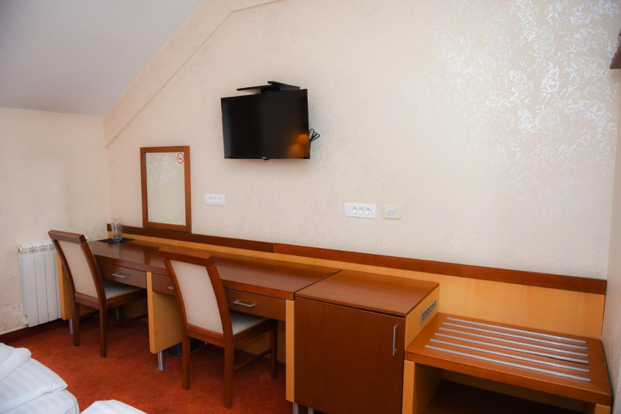 Hotel Marshal Nikšić Exterior foto