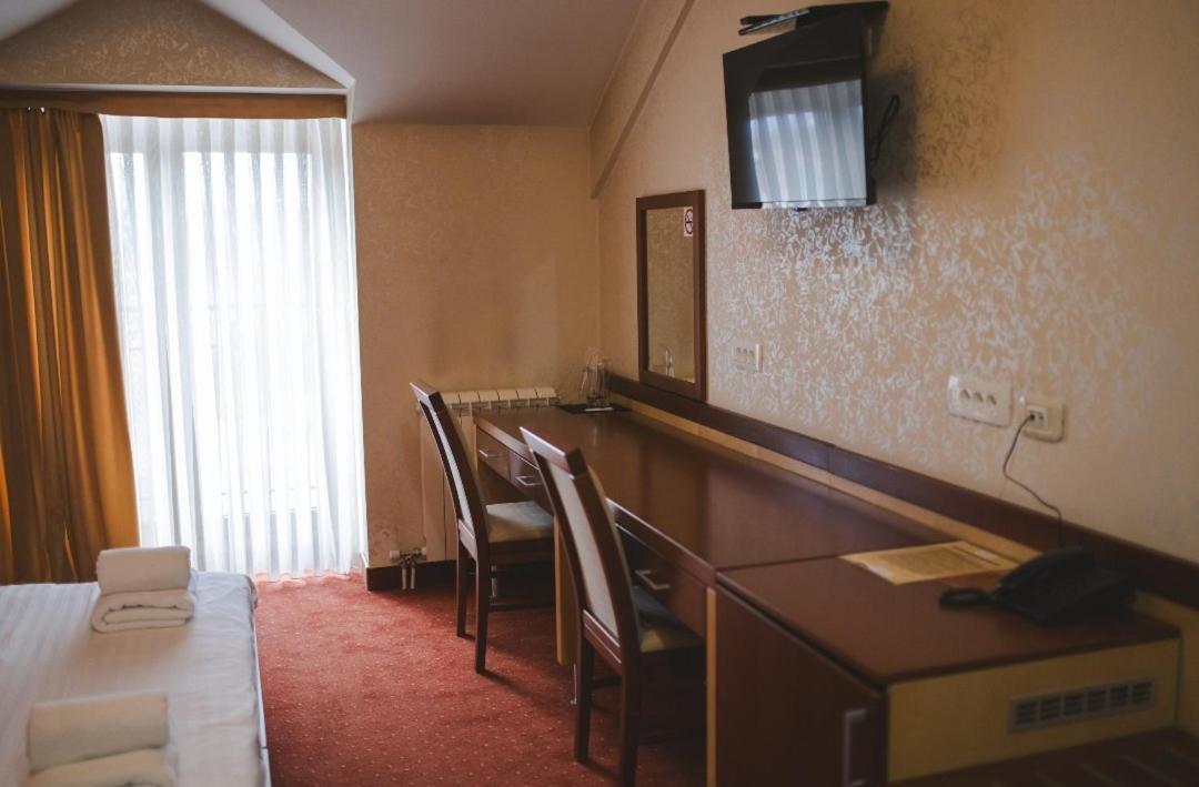 Hotel Marshal Nikšić Exterior foto